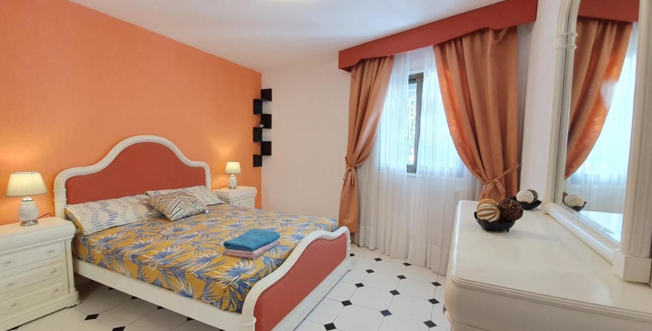 Encantadora Vivienda En El Paseo Maritimo De Σαλού Εξωτερικό φωτογραφία